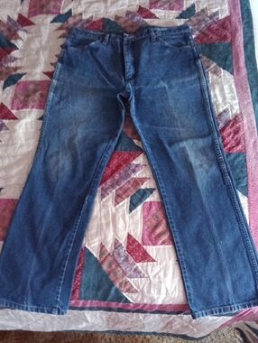 Wrangler Men's Blue Bootcut Jeans